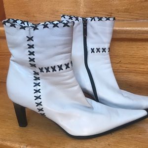 White cream Italian Sofia leather boots